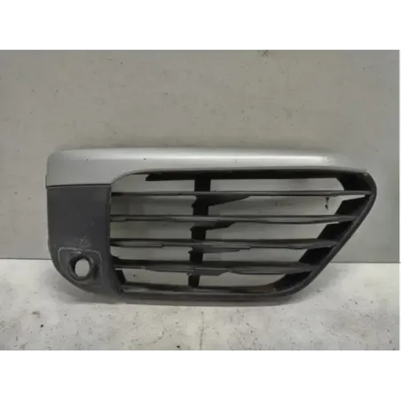 grille de pare choc avant droit PDC X line X1 F48 BMW pièce d'occasion