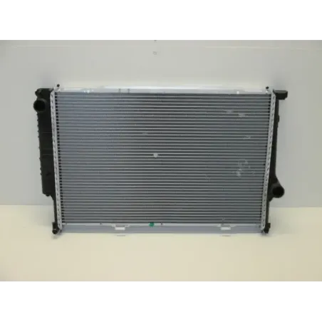 Radiateur d'eau E34 525tds BMW