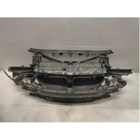 armature avant Série 7 F01/F02 BMW pièce d'occasion