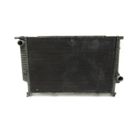 Radiateur d'eau 525tds BVM Série 5 E34 BMW pièce d'occasion