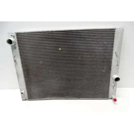 Radiateur d'eau 545/645/745 ess E60/E63/E65 BMW pièce d'occasion