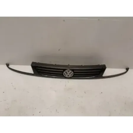 grille de calandre VW Polo 6N pièce d'occasion