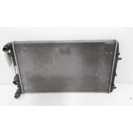 Radiateur de refroidissement moteur Volkswagen Polo 9N3 piece occasion