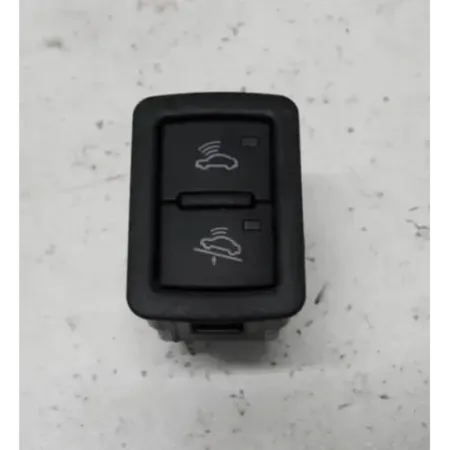 Bouton alarme et anti remorquage Q5 Audi pièce d'occasion