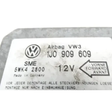 Module d'air bag Volkswagen Golf 4 pièce d'occasiobn 