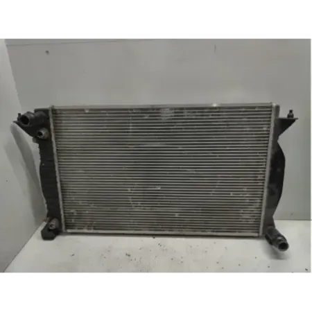 Radiateur eau A4 8E/A6 4B Audi pièce d'occasion