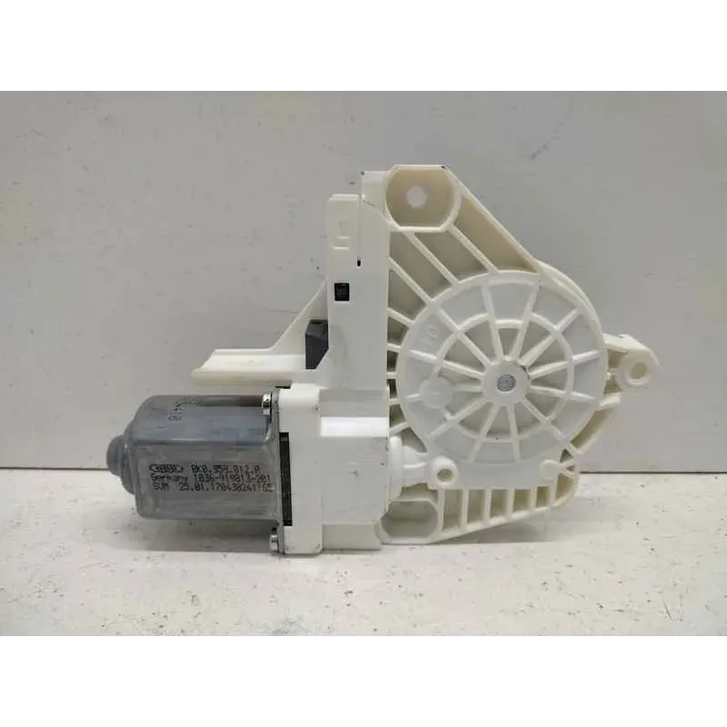 Moteur leve-glace arriere droit audi a1 8x