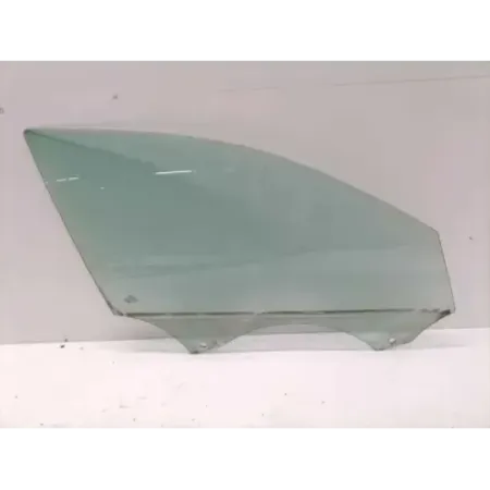 Glace porte avant droite audi a4 8k