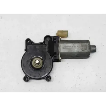 Moteur leve-glace avant droit