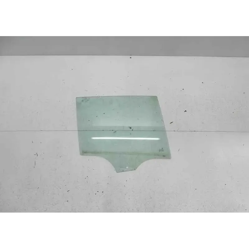 Glace porte arriere droite bmw serie 3 f30/f31