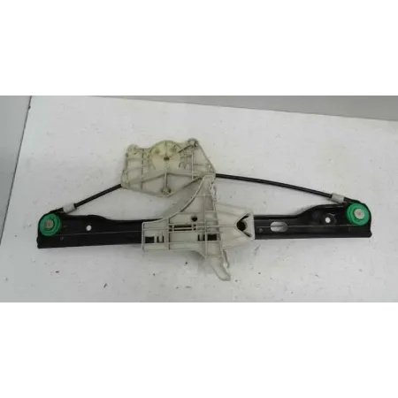 Leve-vitre arriere gauche volkswagen golf 5 v