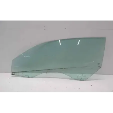 Glace porte avant gauche volkswagen scirocco 3