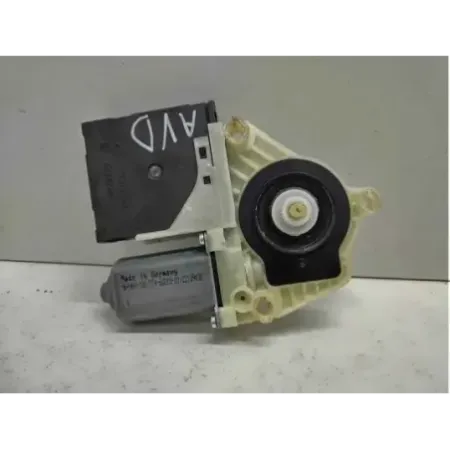 Moteur leve-glace avant droit volkswagen golf plus