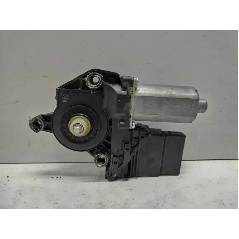 Moteur leve-glace arriere gauche volkswagen golf plus