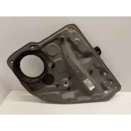 Leve-vitre arriere droit