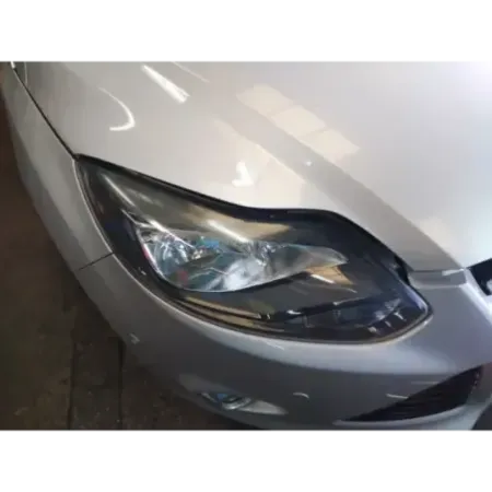 Phare droit ford focus