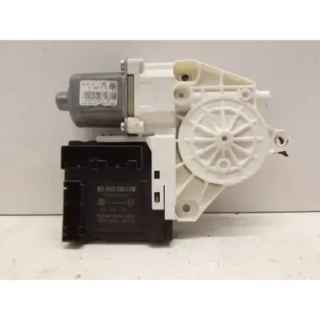 Moteur leve-glace avant gauche