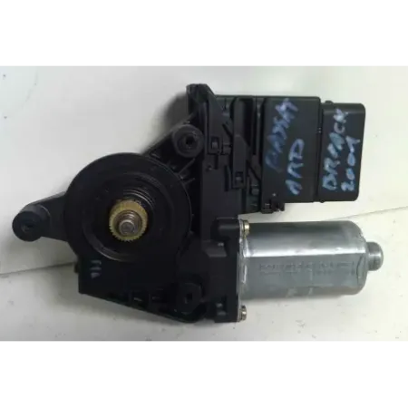 Moteur leve-glace arriere droit volkswagen passat 3b b5