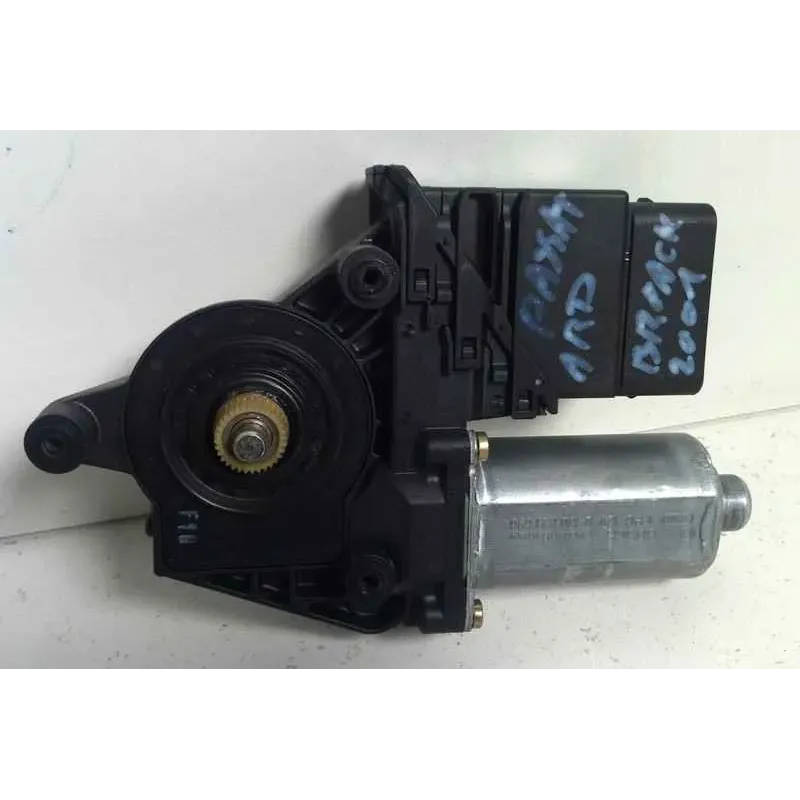 Moteur leve-glace arriere droit volkswagen passat 3b b5