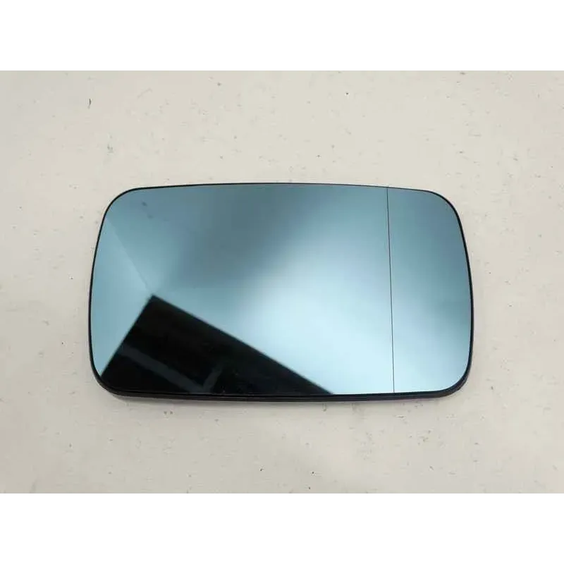 Glace retroviseur droit