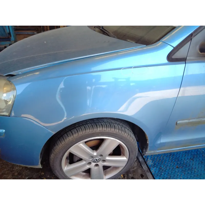 Aile avant gauche volkswagen polo 9n