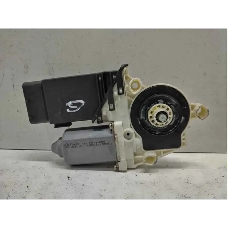 Moteur leve-glace avant gauche volkswagen golf 4 iv
