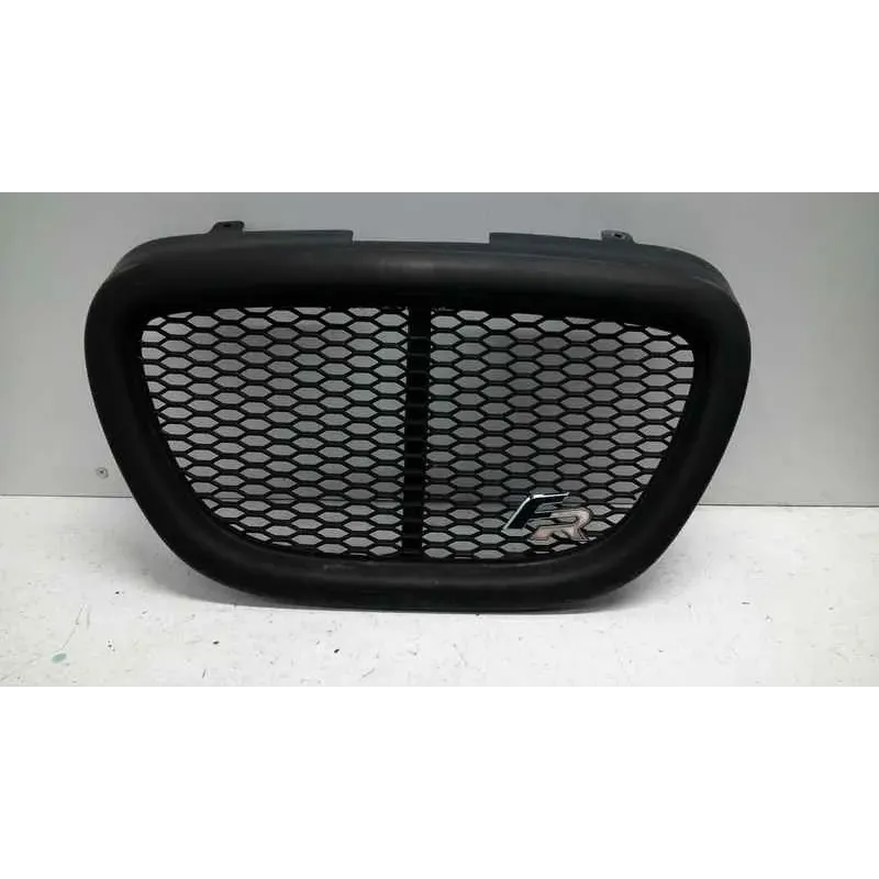 Calandre seat leon 2 1p