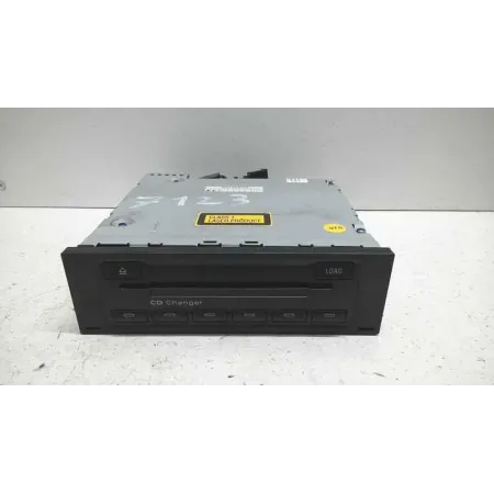 Lecteur / chargeur cd audi a3 8p
