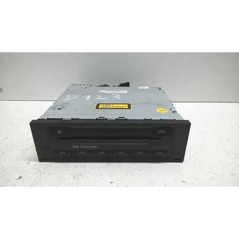 Lecteur / chargeur cd audi a3 8p