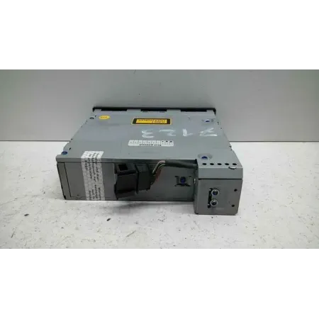 Lecteur / chargeur cd audi a3 8p
