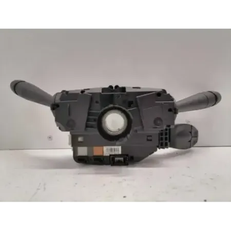 Bloc commodo peugeot 208