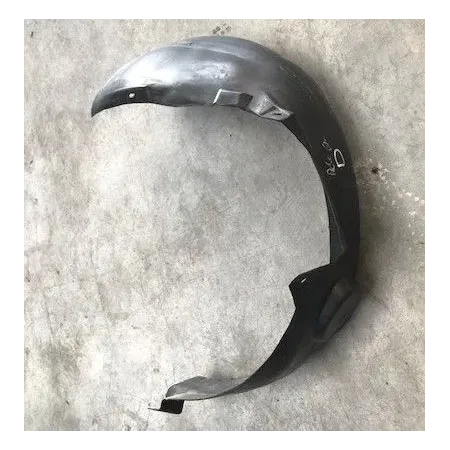 Pare-boue aile avant droite