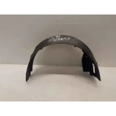Pare-boue aile avant droite