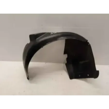 Pare-boue aile avant droite