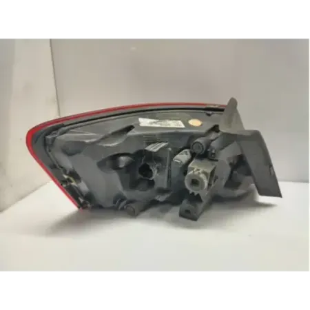 Feu arriere droit audi a3 8v