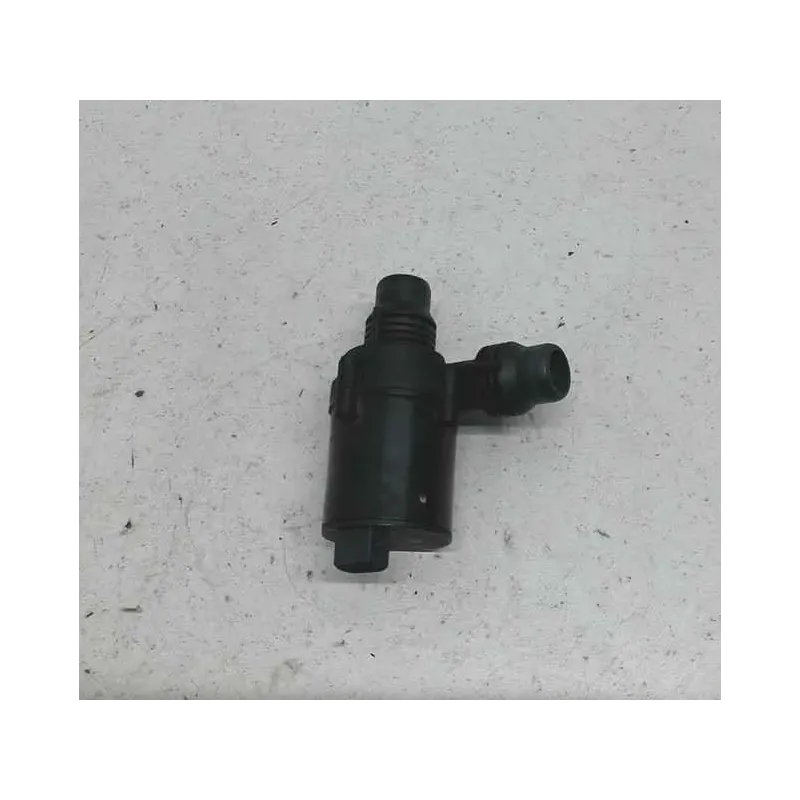 Pompe a eau auxiliaire bmw serie 5 e60/e61