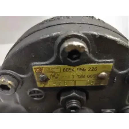 Boitier de direction bmw serie 7 e32