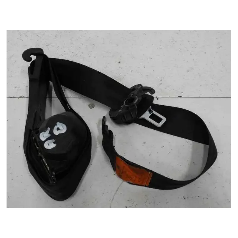 Ceinture arriere gauche volkswagen golf 2 ii