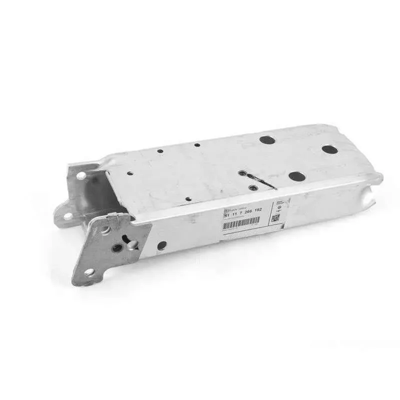 Longeron avant droit