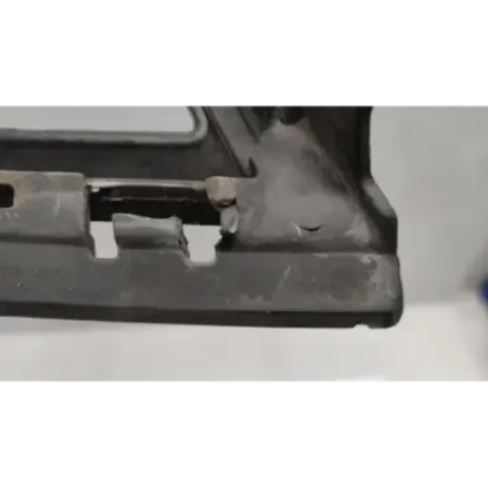 Support phare anti-brouillard droit volkswagen golf 7