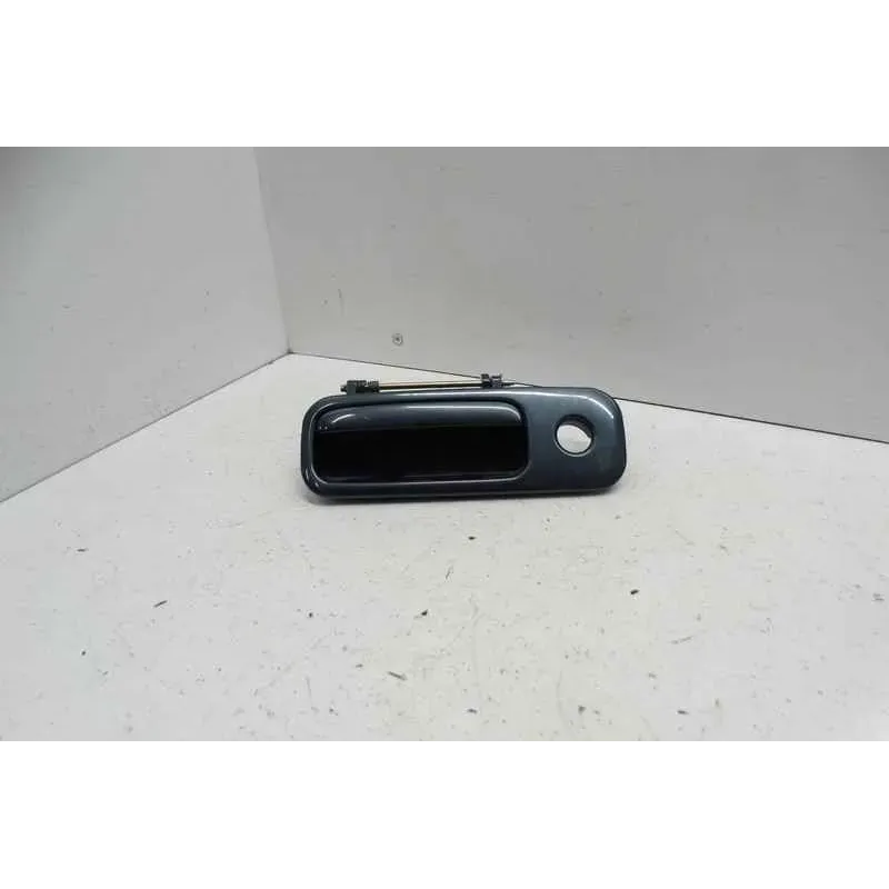 Poignee malle hayon coffre