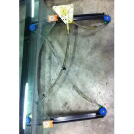 Leve-vitre avant droit audi a3 8p