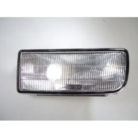 Phare anti-brouillard gauche