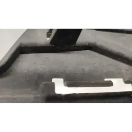 Support droit pare-choc avant volkswagen golf 7