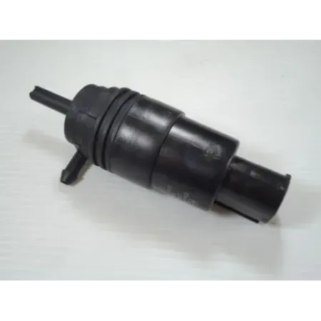 Pompe lave-glace avant