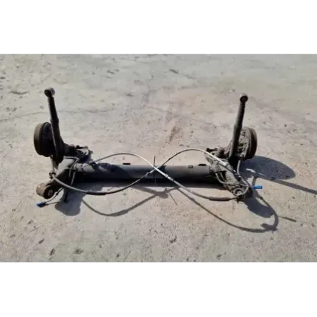 Train arriere peugeot 208