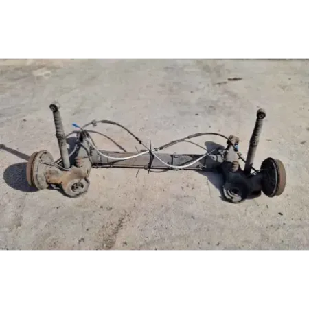 Train arriere peugeot 208