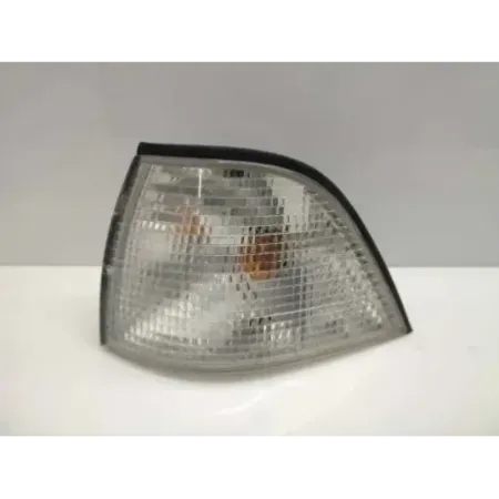 Clignotant avant gauche bmw serie 3 e36