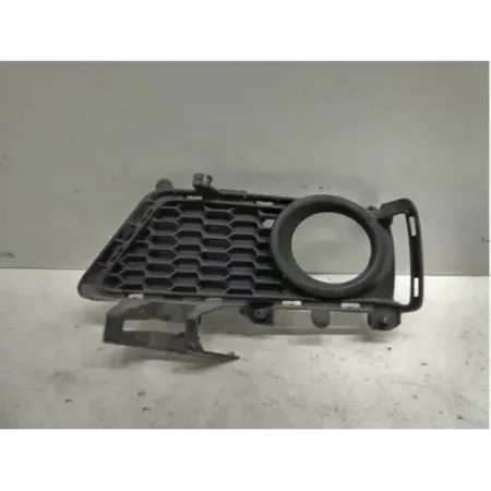 Grille de pare choc avant gauche bmw serie 3 f30/f31