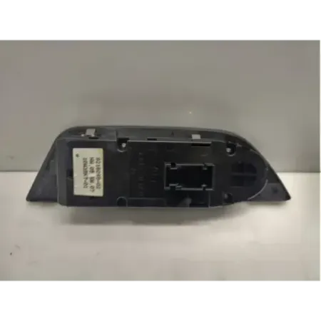 Commande leve-glace porte avant gauche bmw x1 e84